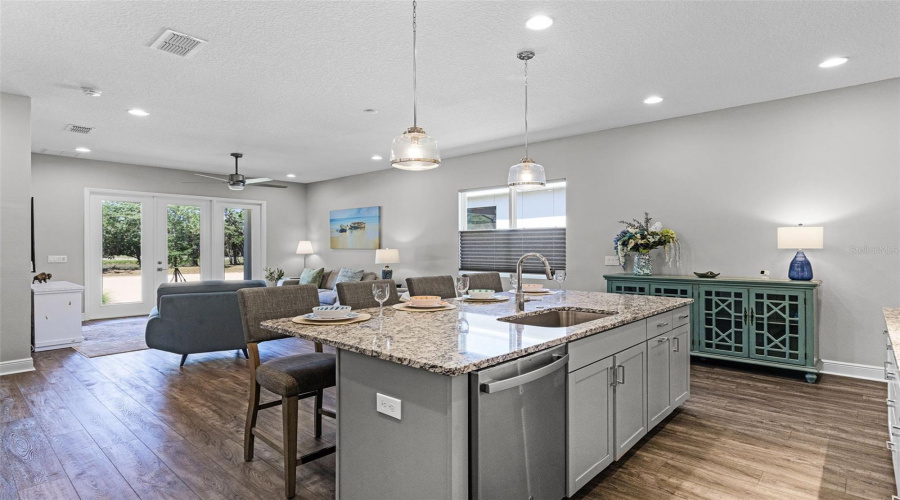 KISSIMMEE, Florida 34747, 2 Bedrooms Bedrooms, ,2 BathroomsBathrooms,Residential,For Sale,KEY BAY,0,MFRO6300222