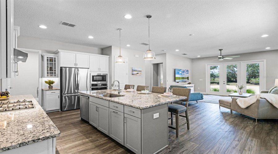 KISSIMMEE, Florida 34747, 2 Bedrooms Bedrooms, ,2 BathroomsBathrooms,Residential,For Sale,KEY BAY,0,MFRO6300222