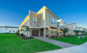 DAVENPORT, Florida 33896, 6 Bedrooms Bedrooms, ,5 BathroomsBathrooms,Residential,For Sale,CABOT CLIFFS,0,MFRO6336446