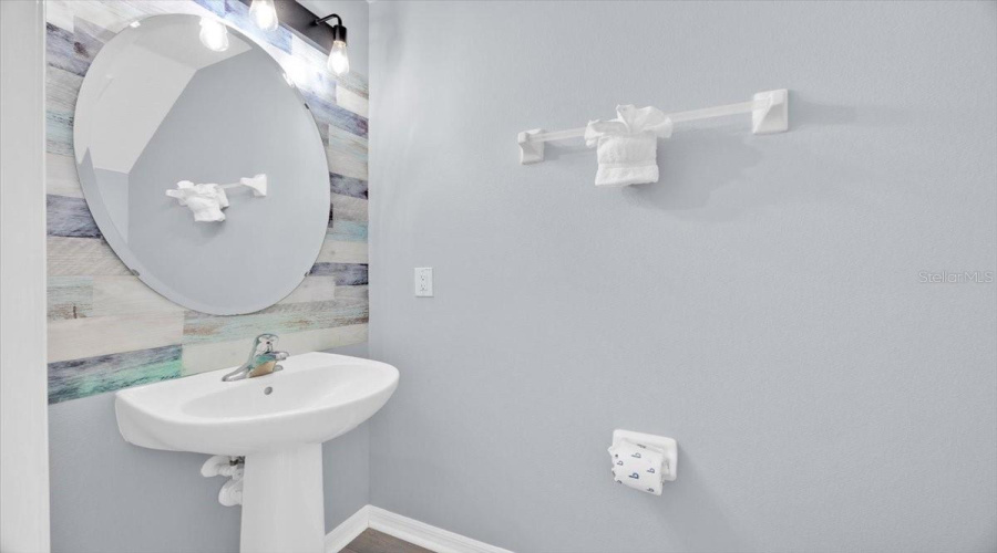 DAVENPORT, Florida 33837, 6 Bedrooms Bedrooms, ,4 BathroomsBathrooms,Residential,For Sale,ORANGE COSMOS,0,MFRO6336674