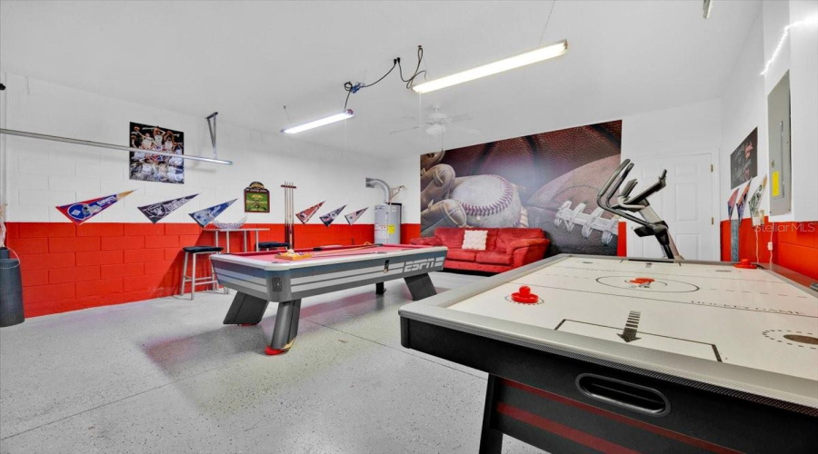 DAVENPORT, Florida 33837, 6 Bedrooms Bedrooms, ,4 BathroomsBathrooms,Residential,For Sale,ORANGE COSMOS,0,MFRO6336674