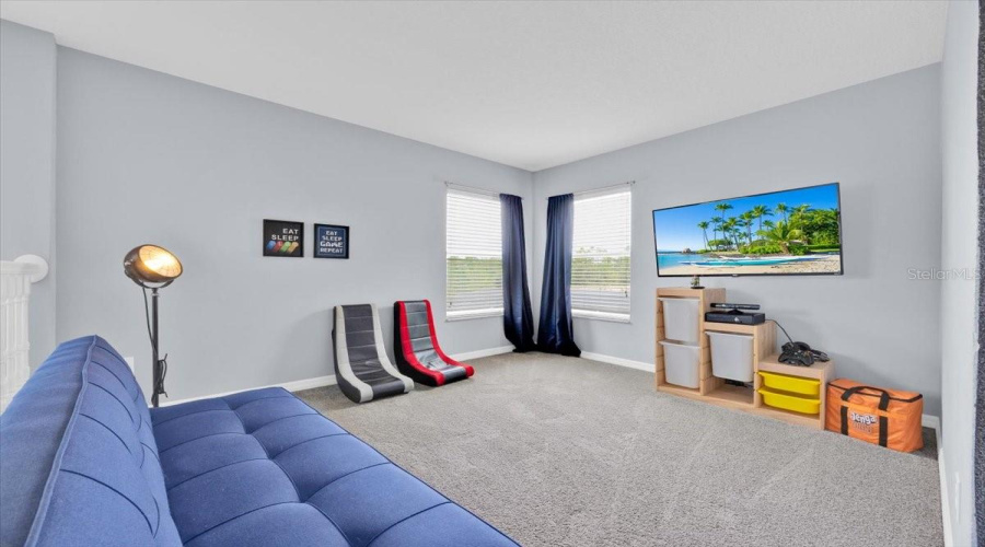 DAVENPORT, Florida 33837, 6 Bedrooms Bedrooms, ,4 BathroomsBathrooms,Residential,For Sale,ORANGE COSMOS,0,MFRO6336674