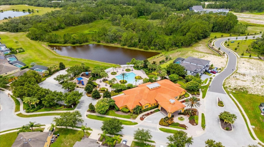 DAVENPORT, Florida 33837, 6 Bedrooms Bedrooms, ,4 BathroomsBathrooms,Residential,For Sale,ORANGE COSMOS,0,MFRO6336674