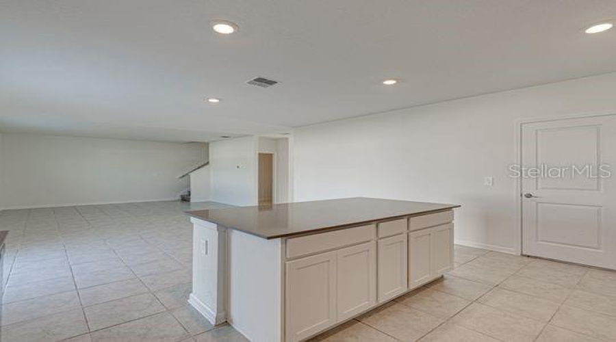 DAVENPORT, Florida 33837, 4 Bedrooms Bedrooms, ,2 BathroomsBathrooms,Residential,For Sale,JOHN JACOB,0,MFRO6337341