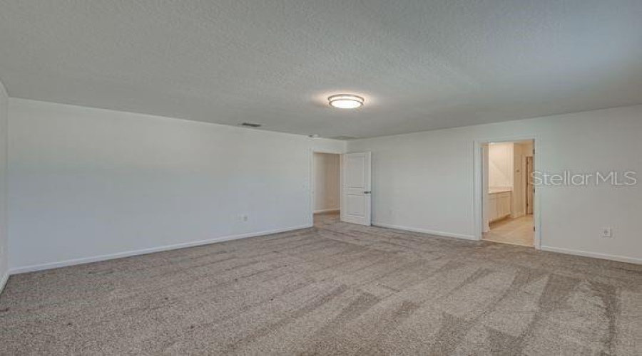 DAVENPORT, Florida 33837, 4 Bedrooms Bedrooms, ,2 BathroomsBathrooms,Residential,For Sale,JOHN JACOB,0,MFRO6337341