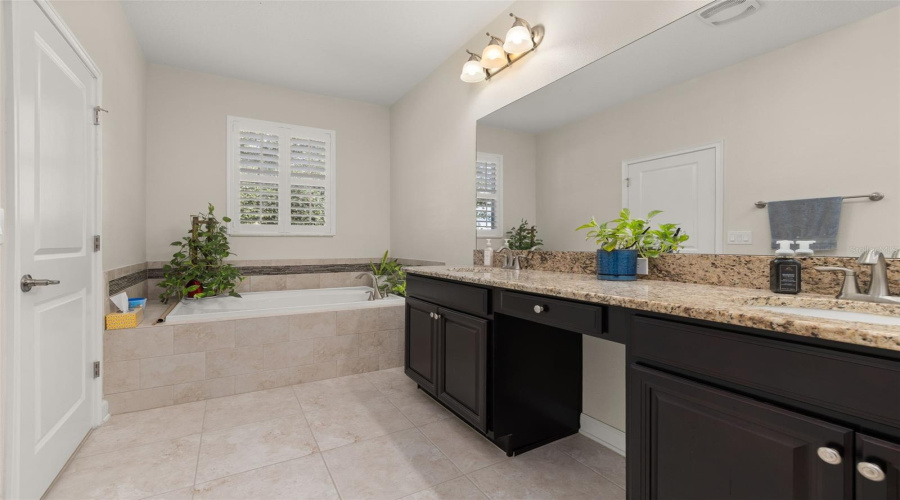 KISSIMMEE, Florida 34746, 3 Bedrooms Bedrooms, ,2 BathroomsBathrooms,Residential,For Sale,FAIRY TALE,0,MFRS5132914