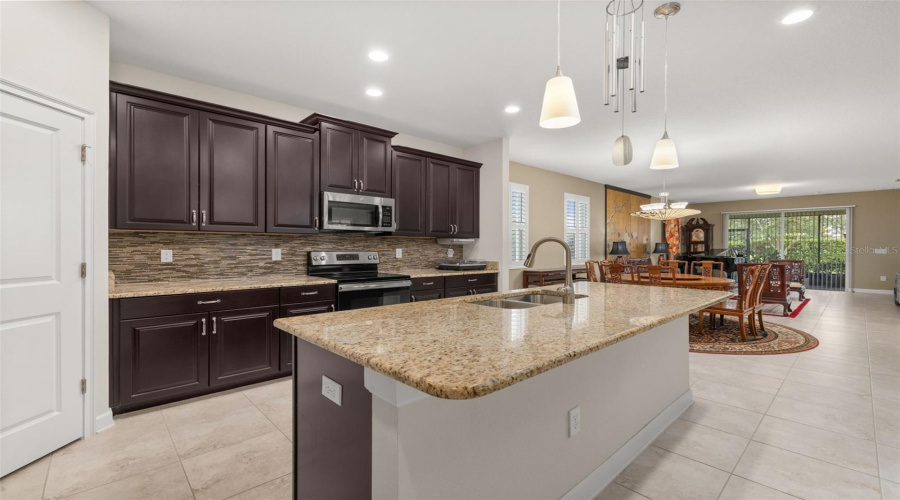 KISSIMMEE, Florida 34746, 3 Bedrooms Bedrooms, ,2 BathroomsBathrooms,Residential,For Sale,FAIRY TALE,0,MFRS5132914