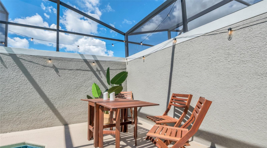 KISSIMMEE, Florida 34746, 5 Bedrooms Bedrooms, ,4 BathroomsBathrooms,Residential,For Sale,PARAGRAPH,0,MFRO6274521