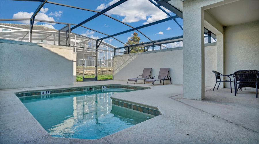 DAVENPORT, Florida 33896, 4 Bedrooms Bedrooms, ,3 BathroomsBathrooms,Residential,For Sale,PLUNKER,0,MFRO6337226