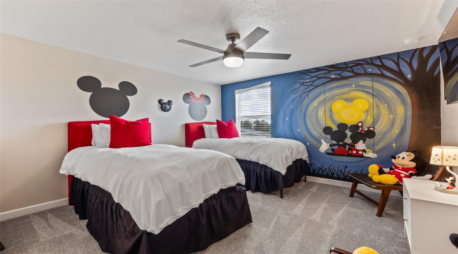 DAVENPORT, Florida 33896, 8 Bedrooms Bedrooms, ,5 BathroomsBathrooms,Residential,For Sale,FLANGE,0,MFRL4955293