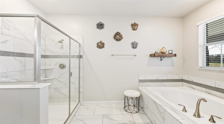 DAVENPORT, Florida 33896, 8 Bedrooms Bedrooms, ,5 BathroomsBathrooms,Residential,For Sale,FLANGE,0,MFRL4955293