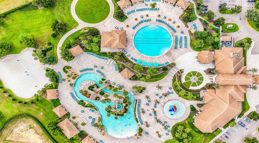 DAVENPORT, Florida 33896, 8 Bedrooms Bedrooms, ,5 BathroomsBathrooms,Residential,For Sale,FLANGE,0,MFRL4955293