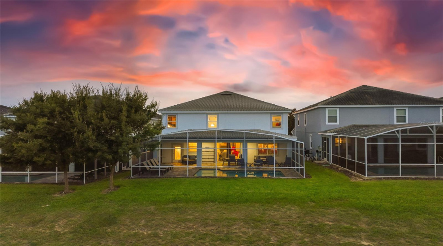 DAVENPORT, Florida 33896, 8 Bedrooms Bedrooms, ,5 BathroomsBathrooms,Residential,For Sale,FLANGE,0,MFRL4955293