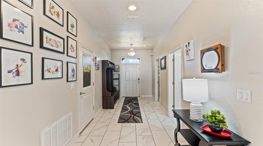 DAVENPORT, Florida 33896, 8 Bedrooms Bedrooms, ,5 BathroomsBathrooms,Residential,For Sale,FLANGE,0,MFRL4955293