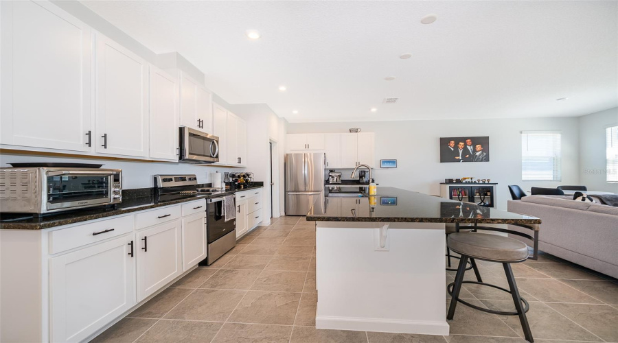 KISSIMMEE, Florida 34747, 3 Bedrooms Bedrooms, ,2 BathroomsBathrooms,Residential,For Sale,TURQUOISE WAVES,0,MFRO6337335