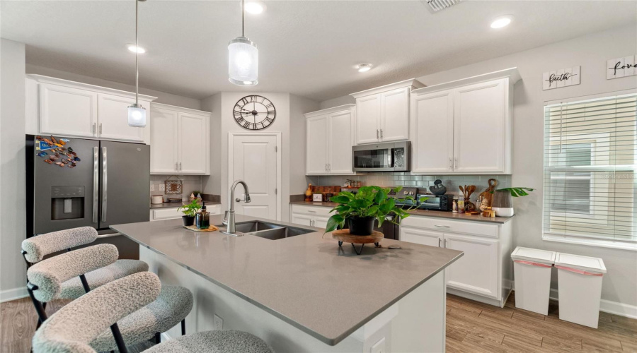 DAVENPORT, Florida 33896, 3 Bedrooms Bedrooms, ,2 BathroomsBathrooms,Residential,For Sale,TRAPPERS TRAIL LOOP,0,MFRS5133102