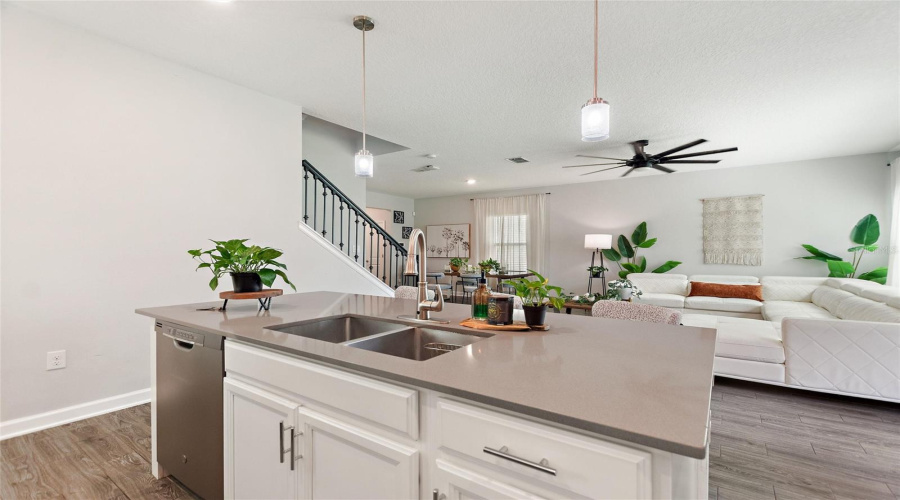DAVENPORT, Florida 33896, 3 Bedrooms Bedrooms, ,2 BathroomsBathrooms,Residential,For Sale,TRAPPERS TRAIL LOOP,0,MFRS5133102