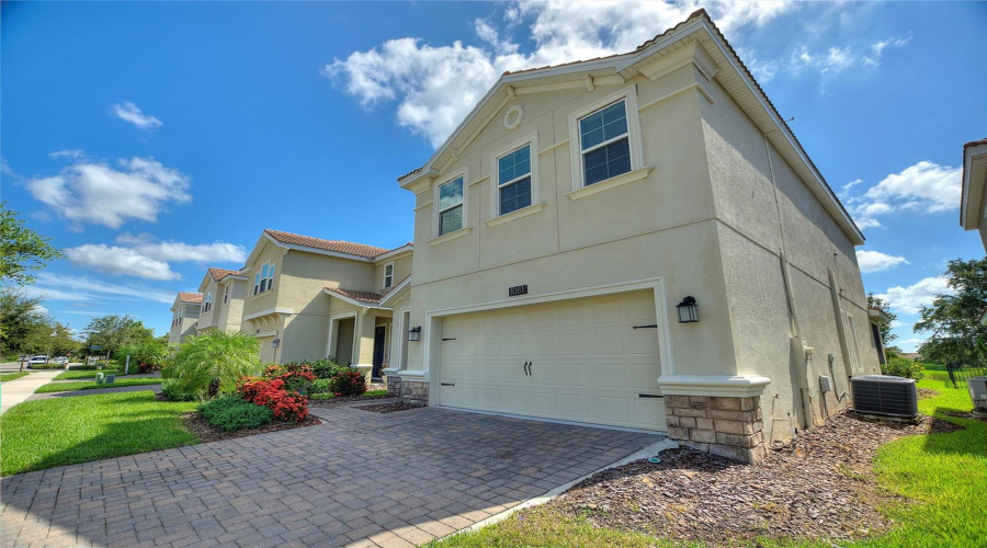DAVENPORT, Florida 33896, 3 Bedrooms Bedrooms, ,2 BathroomsBathrooms,Residential,For Sale,TRAPPERS TRAIL LOOP,0,MFRS5133102