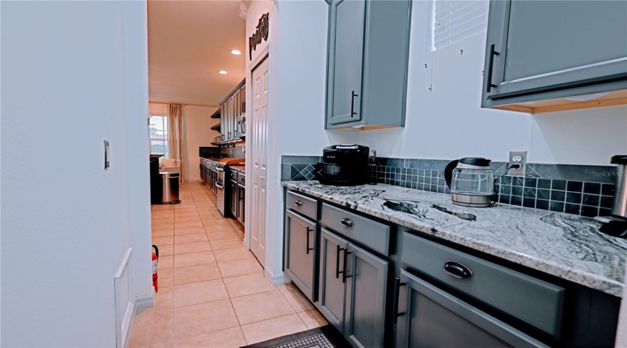 KISSIMMEE, Florida 34746, 6 Bedrooms Bedrooms, ,7 BathroomsBathrooms,Residential,For Sale,MARCELLO,0,MFRO6328908