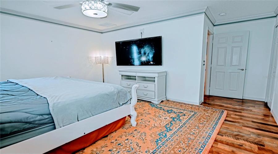KISSIMMEE, Florida 34746, 6 Bedrooms Bedrooms, ,7 BathroomsBathrooms,Residential,For Sale,MARCELLO,0,MFRO6328908