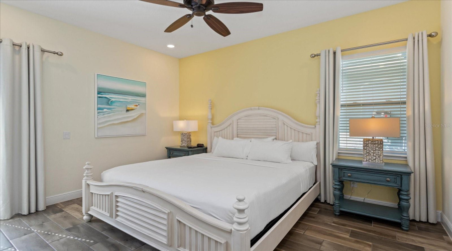 KISSIMMEE, Florida 34747, 2 Bedrooms Bedrooms, ,2 BathroomsBathrooms,Residential,For Sale,KNEE DEEP,0,MFRO6334138