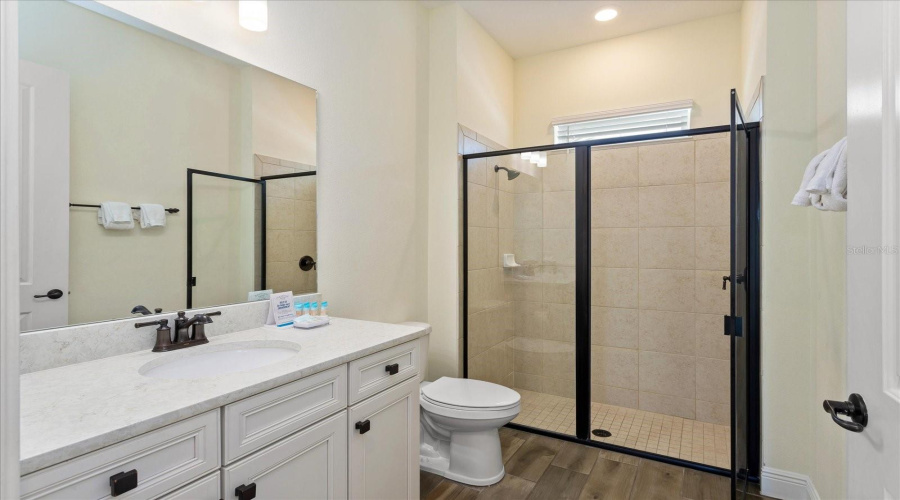 KISSIMMEE, Florida 34747, 2 Bedrooms Bedrooms, ,2 BathroomsBathrooms,Residential,For Sale,KNEE DEEP,0,MFRO6334138