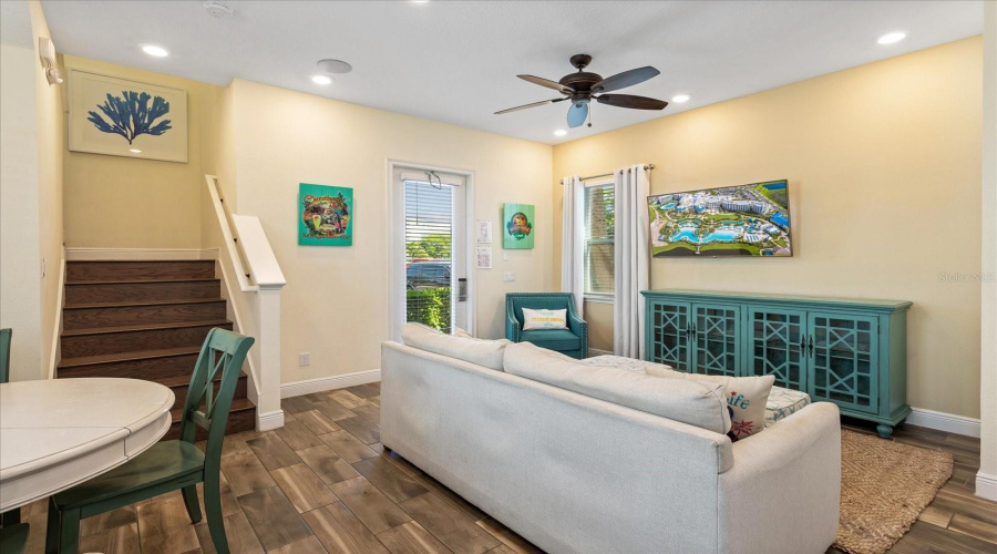 KISSIMMEE, Florida 34747, 2 Bedrooms Bedrooms, ,2 BathroomsBathrooms,Residential,For Sale,KNEE DEEP,0,MFRO6334138