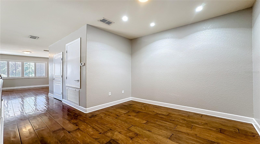DAVENPORT, Florida 33896, 3 Bedrooms Bedrooms, ,2 BathroomsBathrooms,Residential,For Sale,SARDINIA,0,MFRO6333891