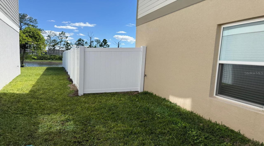 DAVENPORT, Florida 33837, 4 Bedrooms Bedrooms, ,2 BathroomsBathrooms,Residential,For Sale,BRAVE,0,MFRO6337661