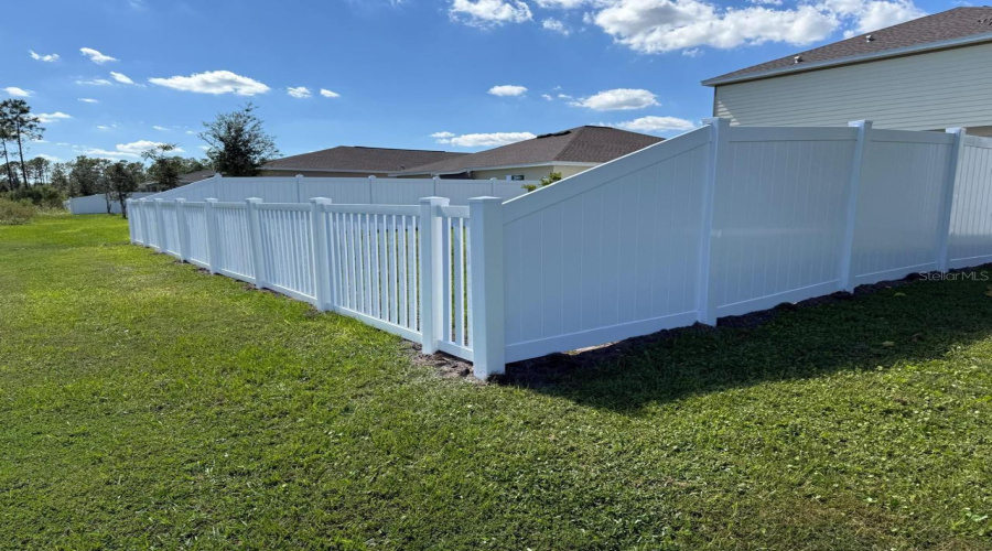 DAVENPORT, Florida 33837, 4 Bedrooms Bedrooms, ,2 BathroomsBathrooms,Residential,For Sale,BRAVE,0,MFRO6337661