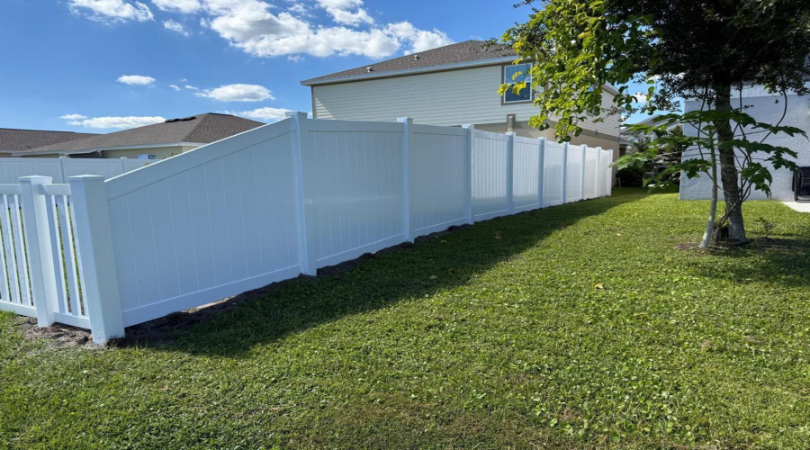 DAVENPORT, Florida 33837, 4 Bedrooms Bedrooms, ,2 BathroomsBathrooms,Residential,For Sale,BRAVE,0,MFRO6337661