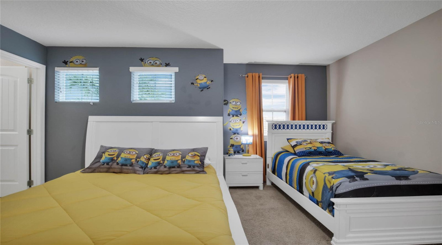 DAVENPORT, Florida 33837, 5 Bedrooms Bedrooms, ,5 BathroomsBathrooms,Residential,For Sale,OAKTREE,0,MFRS5133053