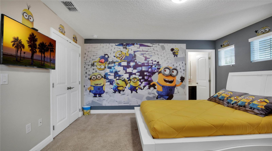 DAVENPORT, Florida 33837, 5 Bedrooms Bedrooms, ,5 BathroomsBathrooms,Residential,For Sale,OAKTREE,0,MFRS5133053