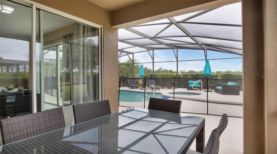 DAVENPORT, Florida 33837, 5 Bedrooms Bedrooms, ,5 BathroomsBathrooms,Residential,For Sale,OAKTREE,0,MFRS5133053