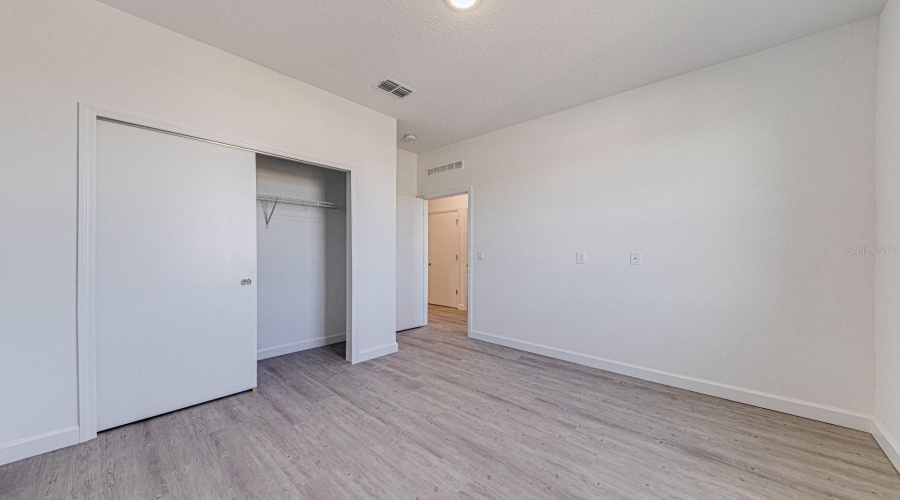 DAVENPORT, Florida 33896, 5 Bedrooms Bedrooms, ,4 BathroomsBathrooms,Residential,For Sale,FAMAGUSTA,0,MFRO6337860