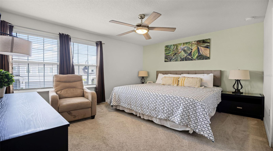DAVENPORT, Florida 33897, 8 Bedrooms Bedrooms, ,6 BathroomsBathrooms,Residential,For Sale,LAVENDER,0,MFRS5133131