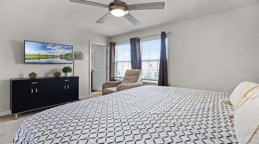 DAVENPORT, Florida 33897, 8 Bedrooms Bedrooms, ,6 BathroomsBathrooms,Residential,For Sale,LAVENDER,0,MFRS5133131