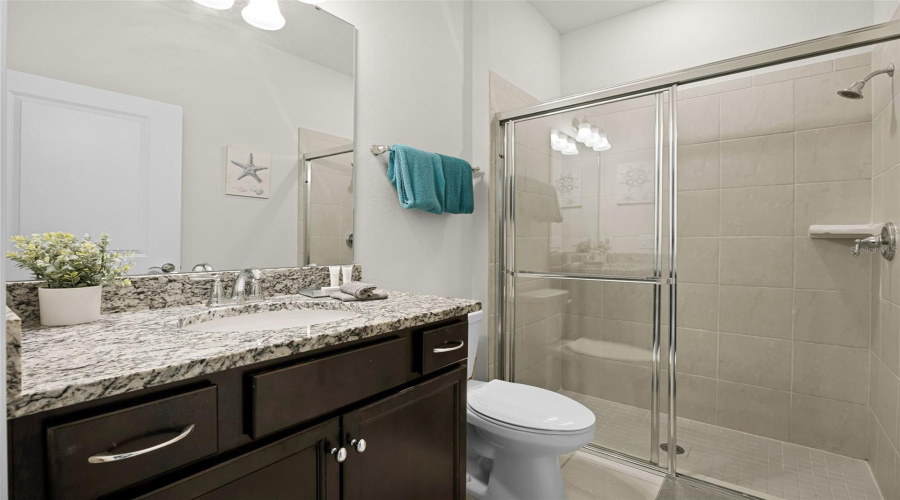 DAVENPORT, Florida 33897, 8 Bedrooms Bedrooms, ,6 BathroomsBathrooms,Residential,For Sale,LAVENDER,0,MFRS5133131