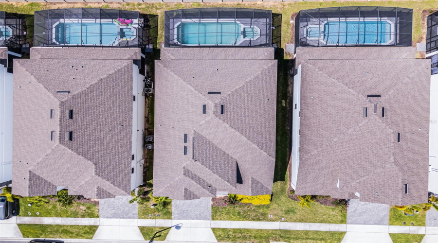 DAVENPORT, Florida 33897, 8 Bedrooms Bedrooms, ,6 BathroomsBathrooms,Residential,For Sale,LAVENDER,0,MFRS5133131