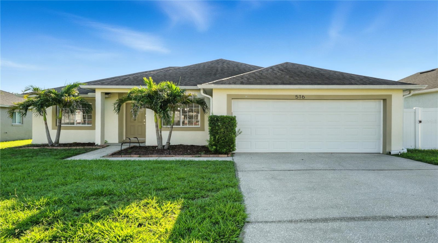 DAVENPORT, Florida 33897, 4 Bedrooms Bedrooms, ,2 BathroomsBathrooms,Residential,For Sale,HILLCREST,0,MFRO6335587