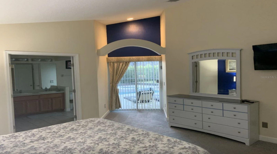 DAVENPORT, Florida 33897, 4 Bedrooms Bedrooms, ,3 BathroomsBathrooms,Residential,For Sale,OLD BRIDGE,0,MFRS5132995