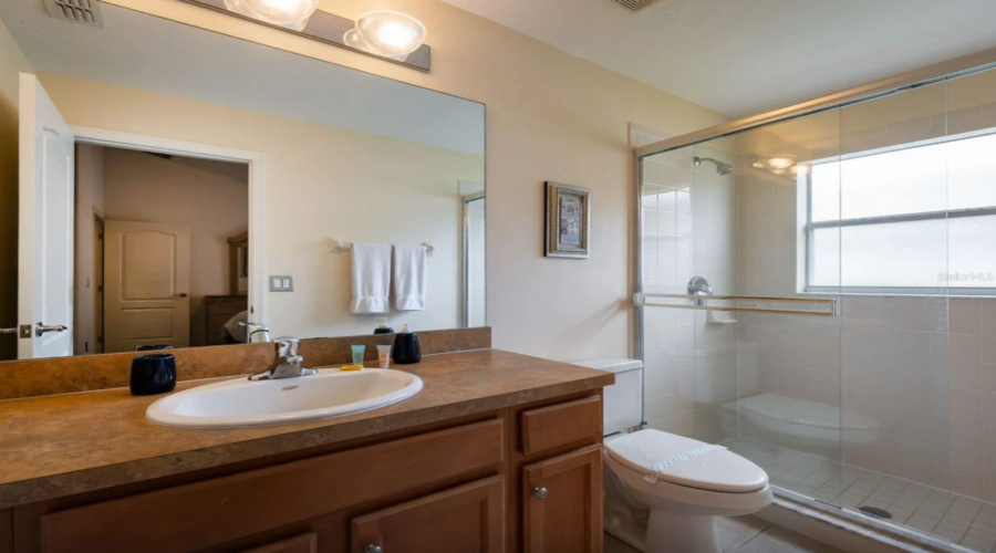 DAVENPORT, Florida 33897, 4 Bedrooms Bedrooms, ,3 BathroomsBathrooms,Residential,For Sale,OLD BRIDGE,0,MFRS5132995