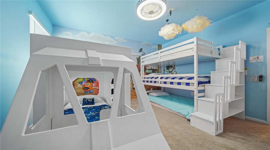 TOY STORY ROOM 3