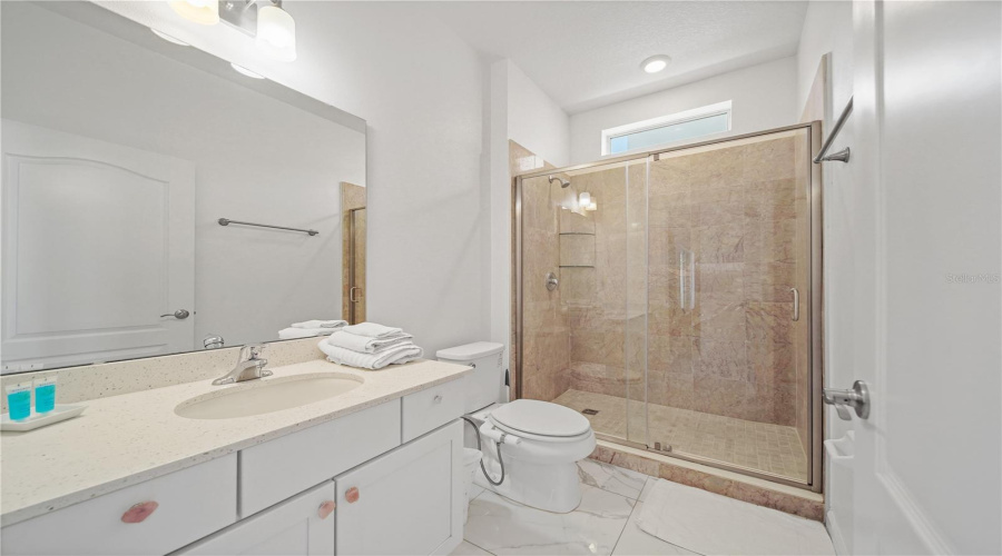 PINK QUARTZ BATHROOM