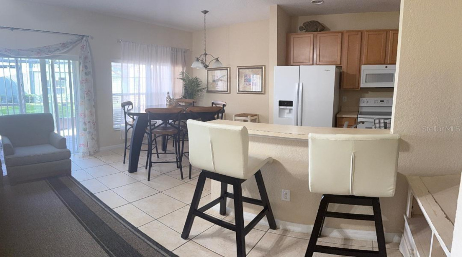 breakfasts   and kitchen area