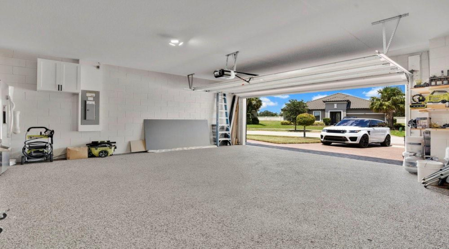 KISSIMMEE, Florida 34746, 3 Bedrooms Bedrooms, ,2 BathroomsBathrooms,Residential,For Sale,GOLDEN KNOT,0,MFRS5133113