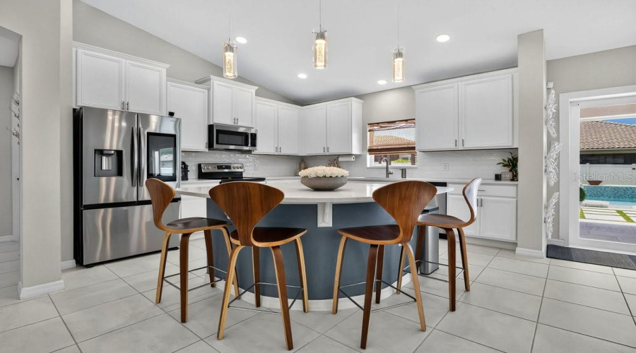 KISSIMMEE, Florida 34746, 3 Bedrooms Bedrooms, ,2 BathroomsBathrooms,Residential,For Sale,GOLDEN KNOT,0,MFRS5133113