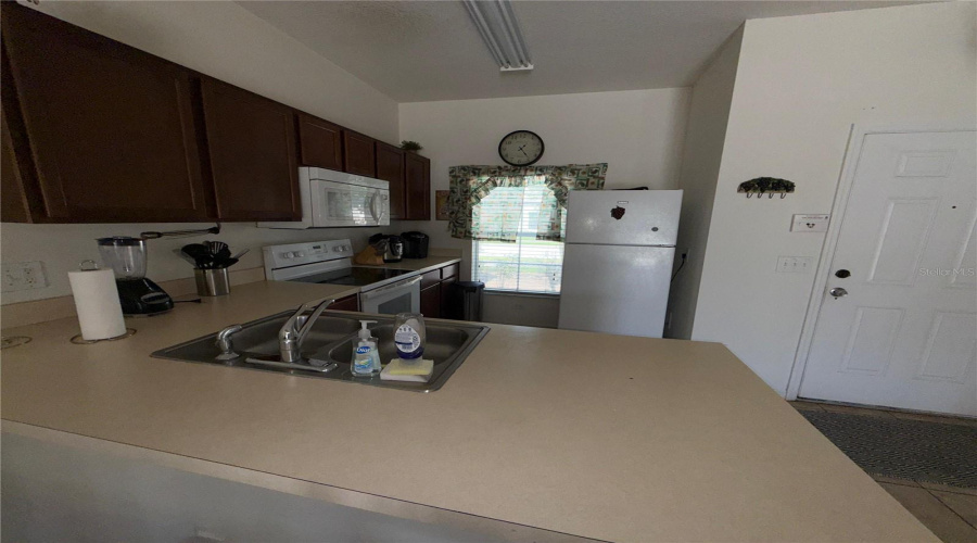 KISSIMMEE, Florida 34746, 3 Bedrooms Bedrooms, ,2 BathroomsBathrooms,Residential,For Sale,ADA,0,MFRO6338214