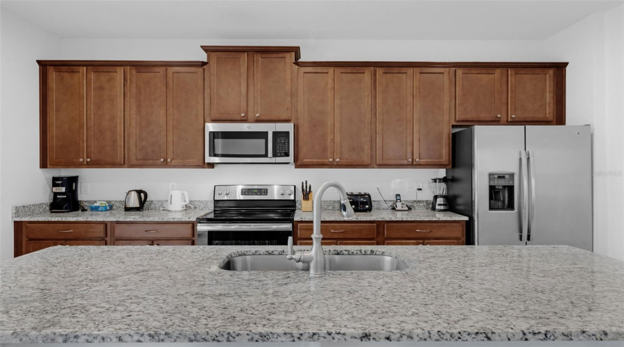 KISSIMMEE, Florida 34747, 6 Bedrooms Bedrooms, ,6 BathroomsBathrooms,Residential,For Sale,MARKER,0,MFRO6337144
