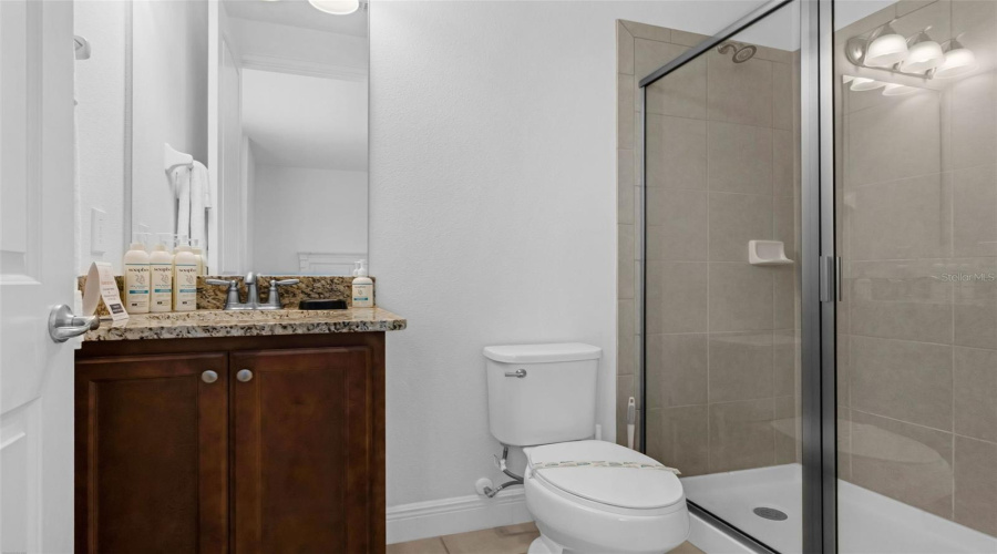 KISSIMMEE, Florida 34747, 6 Bedrooms Bedrooms, ,6 BathroomsBathrooms,Residential,For Sale,MARKER,0,MFRO6337144